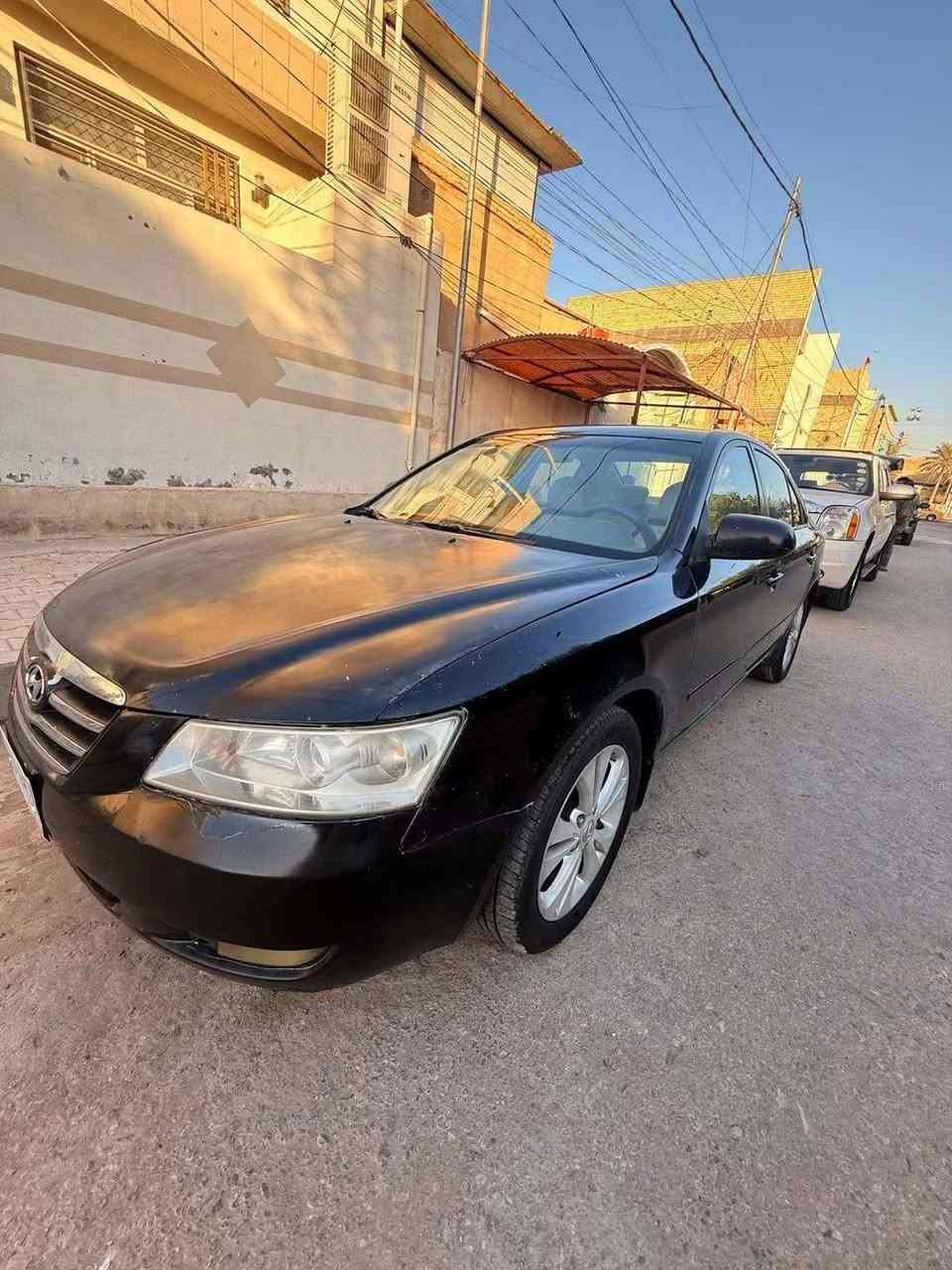 سلام عليكم
للبيع سوناتا 2007 امريكي 
حادثها جاملغ ايسر وبنيد
وبيها صبغ حزام
والسونار مرفق بالمنشور 
كير ومكينه جديد 
حداديه جديده 
تخم تاير جديد 
رقم بغداد 
السعر 75 وبيها مجال بسيط 
مكان السياره كربلاء 
استفسار اكثر اتصل ع الرقم 
***********
***********
