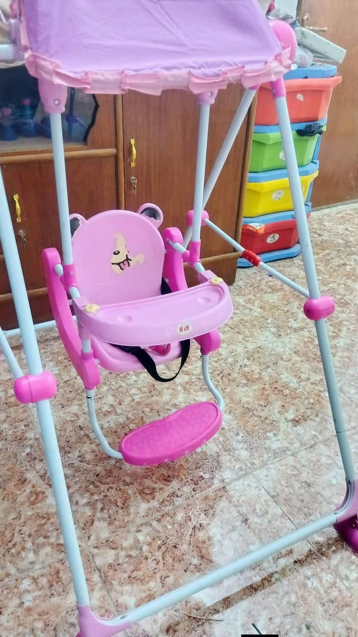 السلام عليكم مرجوحه مال اطفال  جديده ما مستعمله ***********
