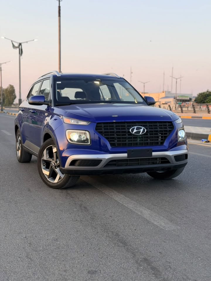 ﷽
هيونداي فينيو (HYUNDAI VENUE) 2025

ضرر واضح بلصور المرفقه بلمنشور 
خشم جامرلغ صبغ فقط 

المواصفات….

🚘 سلايت

💡 أشاير بالجاملغ

🎛️ تحكم ستيرن جهتين

🛣️ مثبت سرعة

📍 تحديد مسار

🤖 قيادة ذاتية

📺 شاشة كبيرة تدعم أندرويد أوتو + كاربلاي

🔌 منافذ شحن USB + Type-C

🎙️ أوامر صوتية

❄️ تبريد شاشة

⚙️ ثلاث وضعيات قيادة

💡 ليدات أمامية + خلفية زينون أصلي

📷 كامرة خلفية دوارة

⚠️ تحذير تصادم

📡 رادار أمامي

📡 رادار خلفي

📡 رادار جانبي

🛑 توقف ذاتي أمامي + خلفي

👁️ نقطة عمياء بالمرايا

🔒 تراكشن مانع انزلاق

🛞 ويل كب قياس 17

🖥️ شاشة أعطال

🛞 حساس تايرات

🛑 بريك 4 دسك

🔧 محرك 1600 دبل نوزل اقتصادي جداً

📱 باقي المواصفات بالشاشة

✨ السيارة جديدة بمعنى الكلمة

📮 السـعـر 110 وبيها مجال 

تترقمً جميع المحافضات

مكان تواجد السيارة: ديالى

رقم صاحب السيارة ***********
