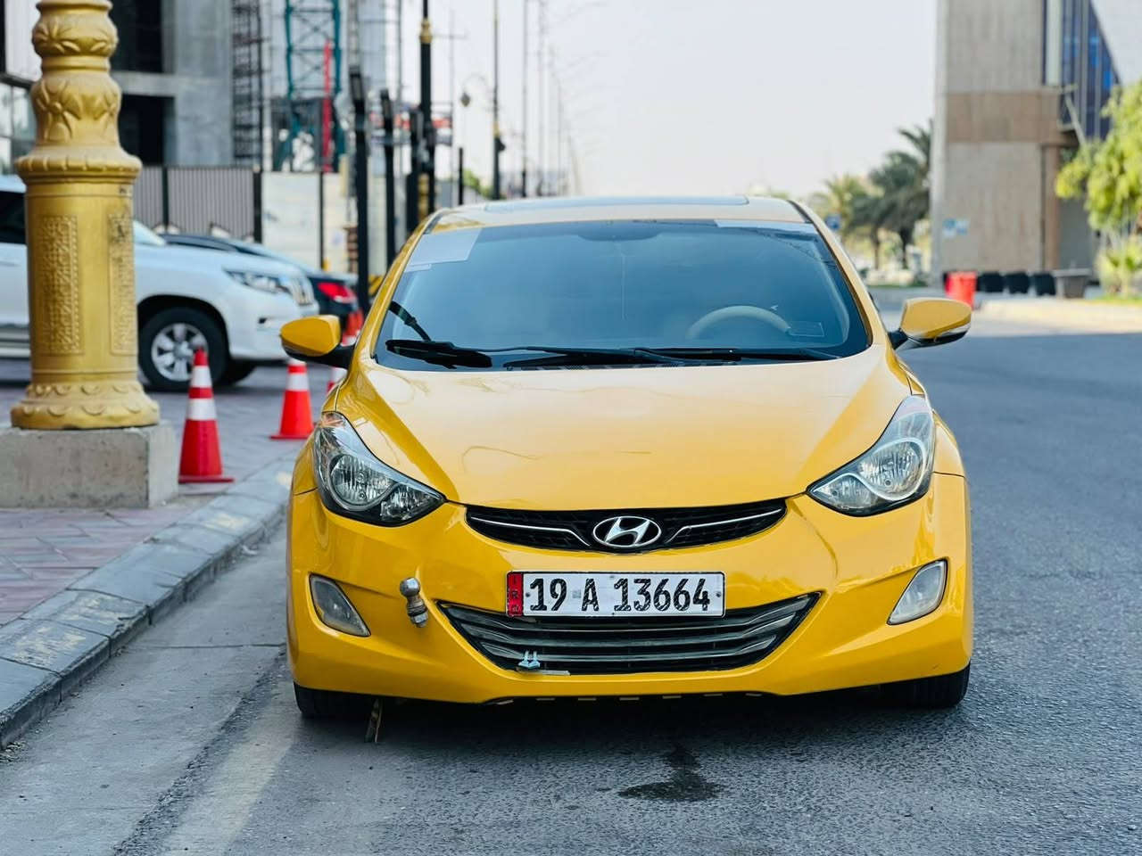 انتره مديل 2012  سعر 93 وبيه مجال للاستفسار الاتصال *********** وارد مريكي حادثهه جاملغ خلفي بدون دواخل ولباقي كفاله عامه مواصفات فول داخل بيجي فتحه سقف بصمه تشغيل شاشه كامره دواره مري كهربائي حساسات خلفيه كشنات جلد كهربائي مكينه 1800 مرغوبه مكينه وكير مكفولات حداديه جديدهه تخم تاير جديد تبريد شغال ثلج رقم كربلاء دولي سنويه 30مشروع وطني سياره جديده وجاهزه وأي نقص مابيهه مكان سياره كربلاء
