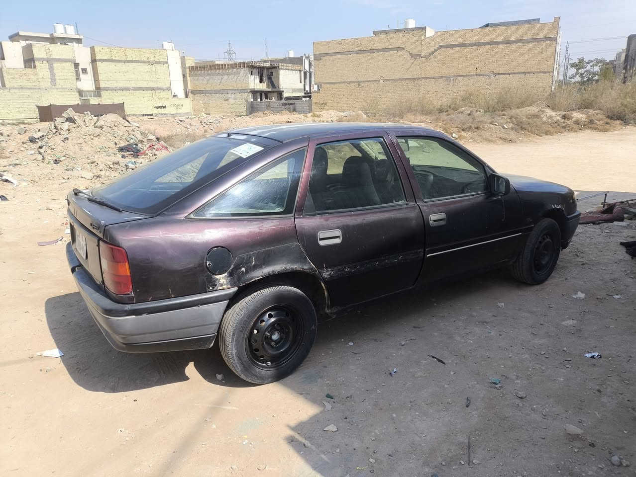 خوش سياره ولله ترايك وين ميعجبك بسمي كلشي بيها شغال حجم 18مكانها كربلاء ***********
