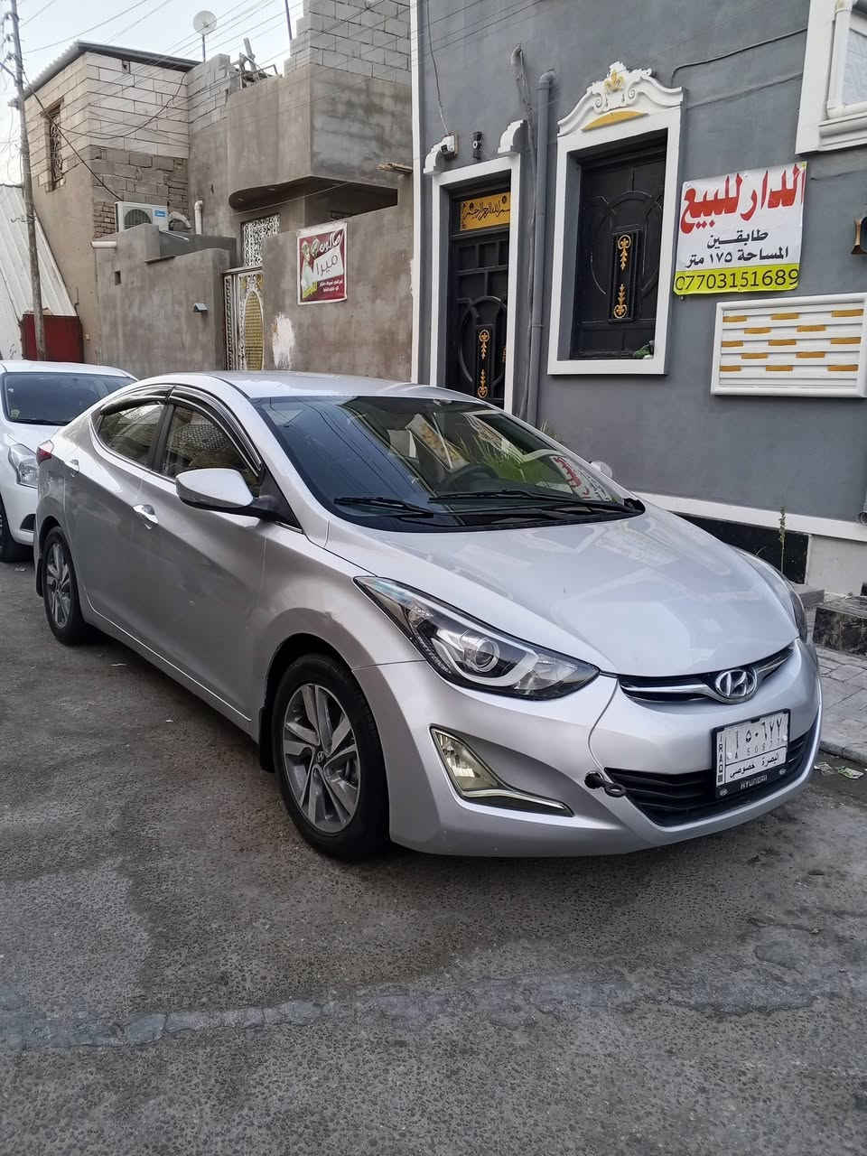 افانتي وارد كوري موديل 2016 رقم بصره الاماني مكينه 1600 كير كفالة حداده طوبه تخم تاير جديد تبريد ثلج مكفوله كفالة عامه من الضربه والتبديل ماعده قطعتين صبغ ولباقي كفالة عامه سيارة جاهزة السعر 103 وبي مجال مكان السياره البصره الحيانيه شارع السيد رقم الهاتف ***********
