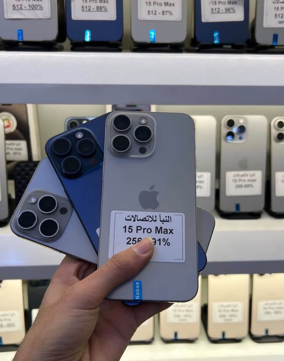 سلام عليكم توفر من جديد 13PRO MAX iPhoneجميع الألوان بذاكره 256/512 كامل ملحقات / والضمان / 7ايام إذا كان بي مشكله / شهر كامل سوفت وير / تواصل وتساب فقط الهاتف /***********
