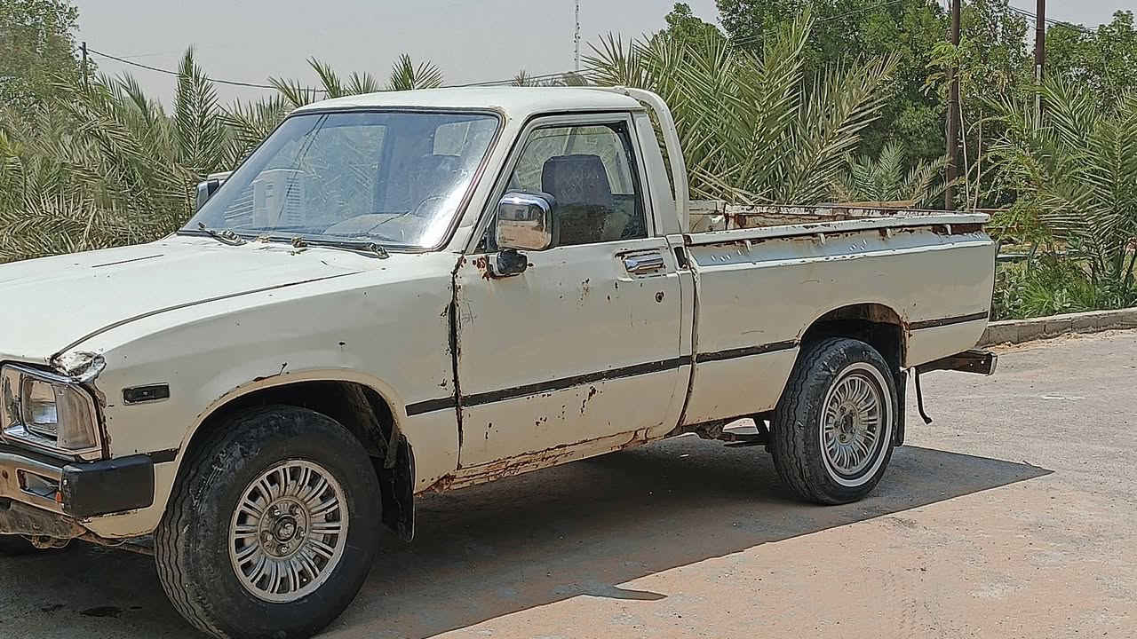 سلام عليكم هايلوكس موديل 82 السياره شغاله ومابيها شي السعر 23 وبيها مجال التواصل خاص او عبر الاتصال ‏‪***********‬‏

