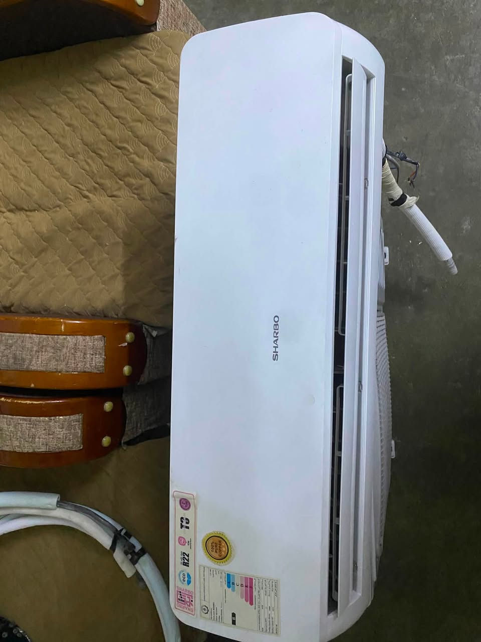 السلام عليكم
للبيع سبلت طن ونص 

حيل نضيف شغال وكامل شرط الفحص 

السعر 300 وبي مجال

رقم الهاتف ***********
