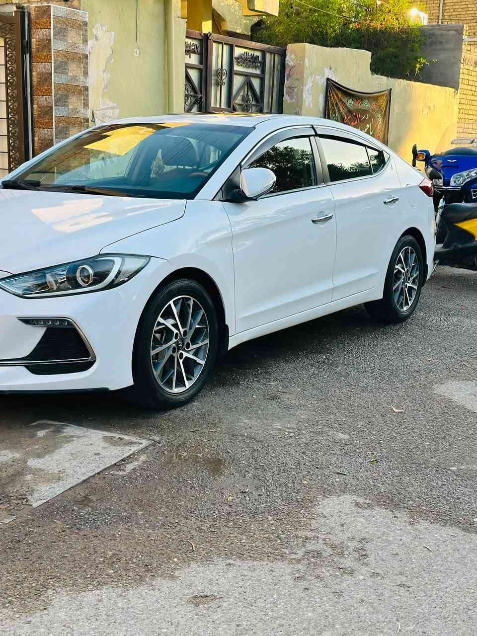 السلام عليكم النترا 2019سوبر خليجي محرك 2000  رقم بغداد بأسمي تحويل مباشر  سونار موضح بالصوره كير مكينه كفاله ماشيه156  سعرها 145وبيها مجال مكاني كوت شراي اتصل *********** -***********
