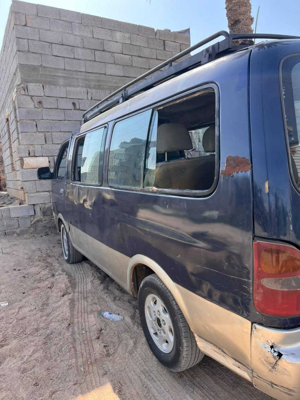 السلام وعليكم كيه بريجو للبيع موديل 96 معلايه مكينه تبخر كير اكسل خير من الله شواصي بس واحد وره معمر 
كهربائيات شغاله  السعر 30 وبيهه مجال مكان بصره شط العرب  ***********
