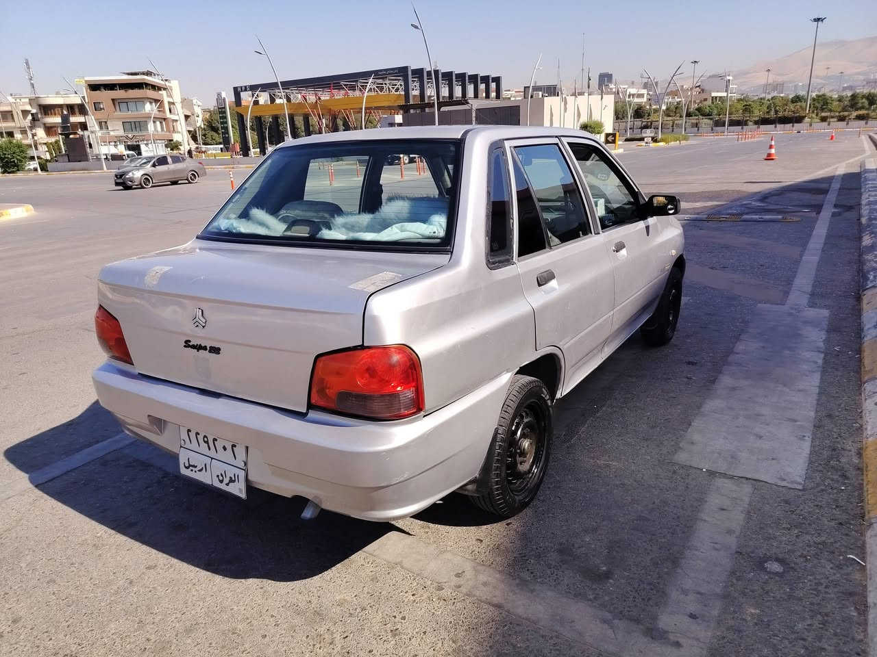 سايپا 2010  بێ بۆياخ بێ دەعم سه نه وي به سه ر چوه به وه كاله ت به ناوي خومه وه يه ته بريد له سه ر سويچه  به شه رتي گێر و مە کینە 37گه ڵا و مه جال ***********
