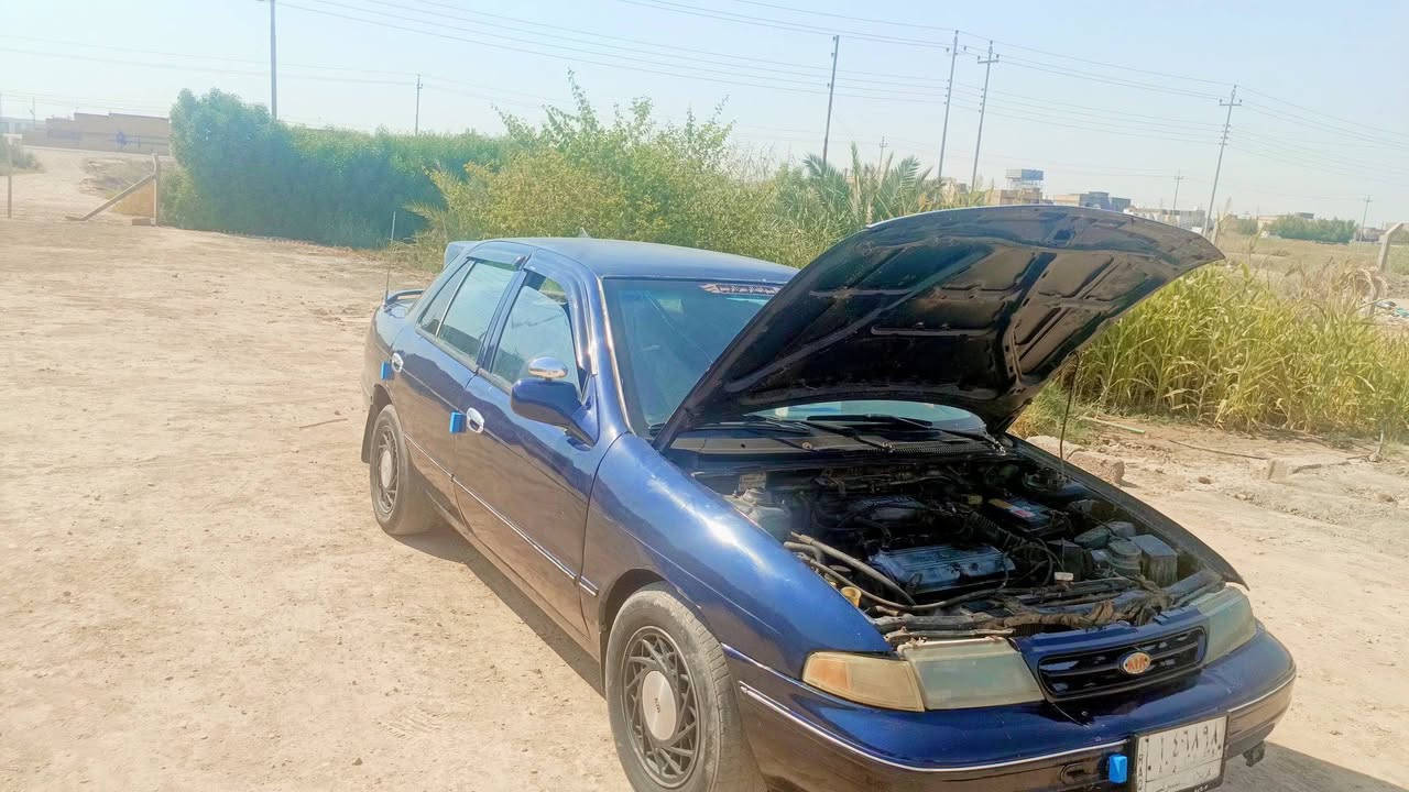 للبيع كيا سيفيا موديل 93 رقم كربلاء الماني وشرعي 
بيته بابل الهاشمية 
السيارة معمره جديد سيارة كما موضحه في الصور 
المرفقة بالمنشور أعلاه 
السعر ٢٣ مع المجال البسيط 
السنوية منتهيه سنة ٢٠٢١
مكينه مفتوح
كير اتوماتيك 
للاتصال على الرقم التالي
 ***********
مكان السيارة الرفاعي
