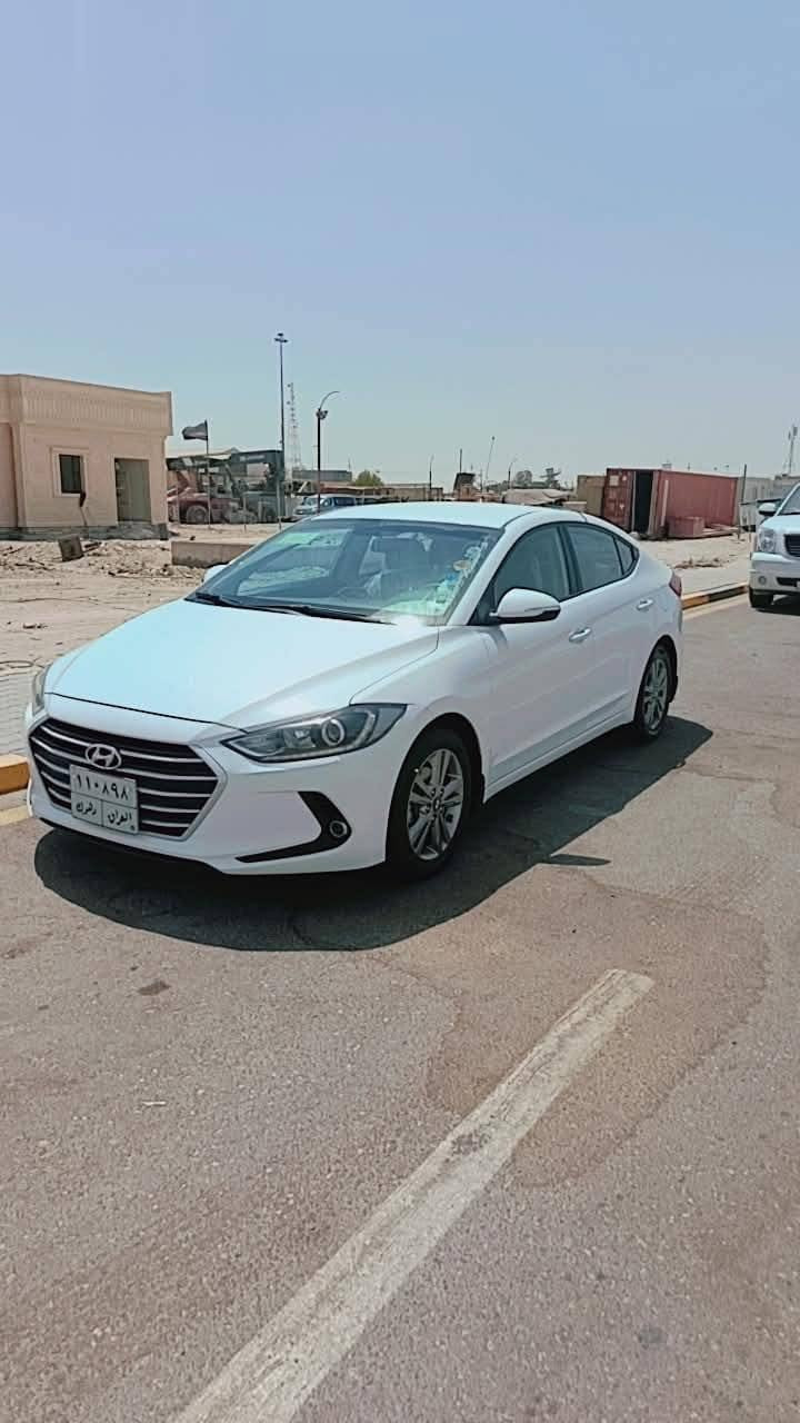 سلام عليكم النترا سنويه منتهيا خليجي ١٧ مكفوله بيهه بارد ٤ اصابع بجاملغ لاامامي صفحت العبري او كد صبع الباب الخلفي صفحة السايق سياره جاهزله من كلشي وهاذ رقم راعيها مكلف بل نشر ***********
