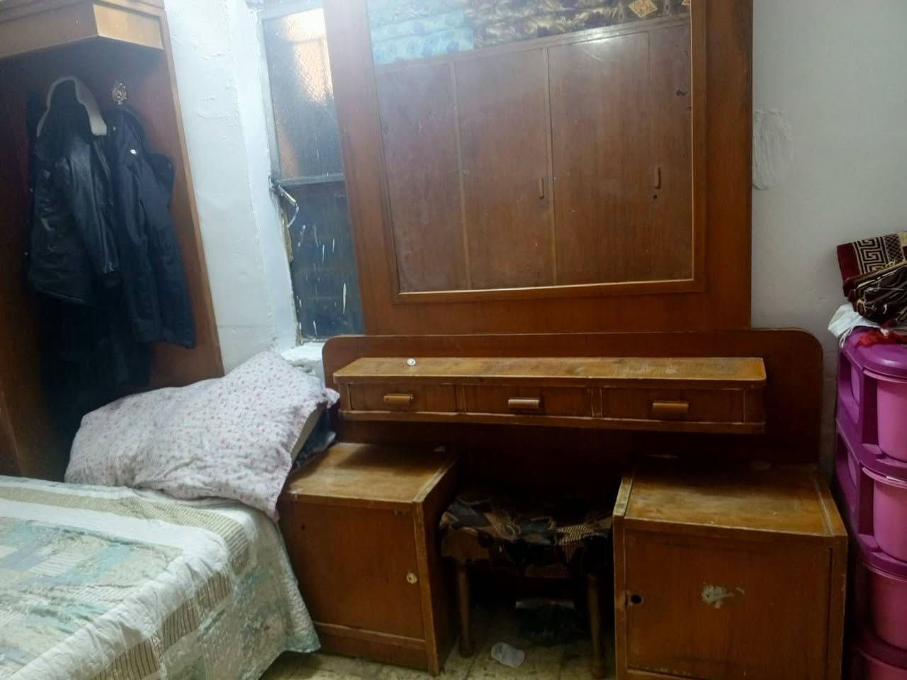 غرفة • للبيع • نجف