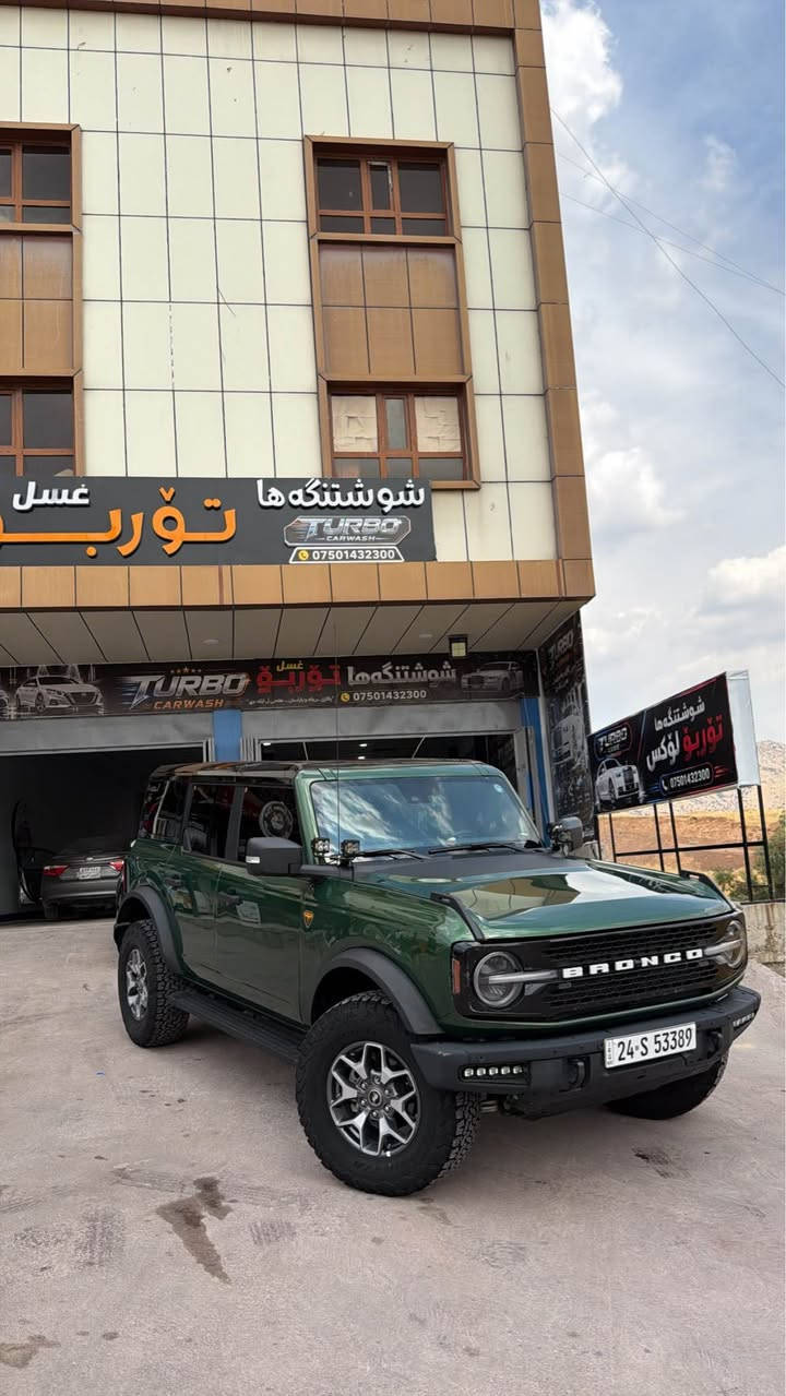 فورد برانكو موديل 2024 السيارة بدون صبغ فقط واحد جملغ تعديل بارد بجم و ورة كبس سيارة فول فول ٦ سلندر و توين توربو ٦ دكمة شاشة كبير ٥ كاميرات كوشنات جلد و هيتر و كارباي و ستيرن هيتر و لايتات زينو و ٨ مود و حجم كبير ماشية ١٨ الف السيارة موجود سعر فقط ٣٦٣$ و بي مجال ارخص برانكو *********** اكر, نينوى
