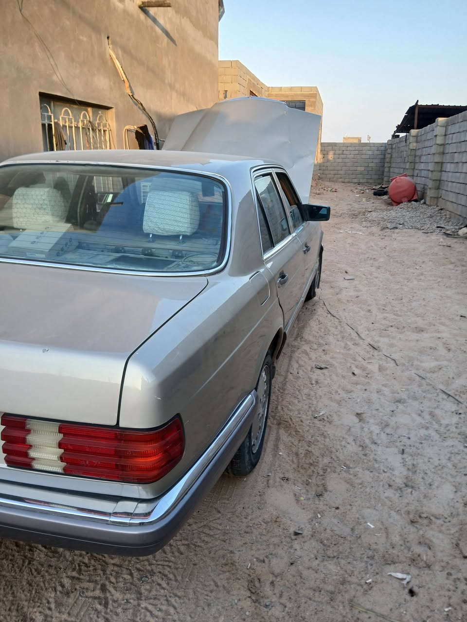 ٤٥ وبيهه مجال قليل راعيها موجود. ***********
