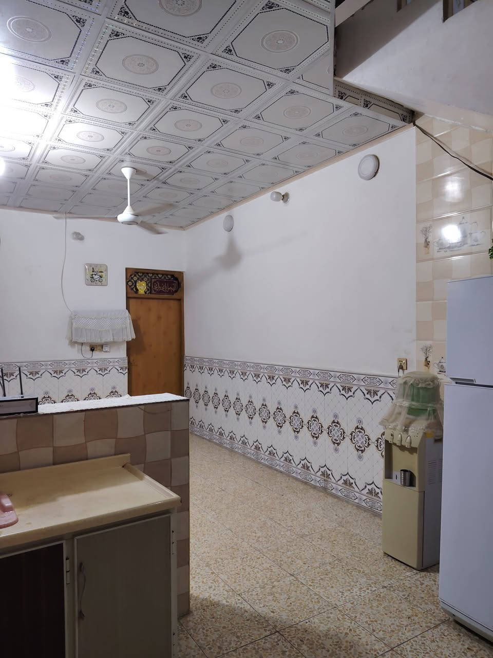 بسم الله الرحمن الرحيم
بيت للبيع 100متر في حي النداء شارع الكفيل قرب جامع امنا الرحمان بيت ع شارع 15متر  بناء جديد مال جناي درجه اولى السعر 118وبي مجال استفسار ع رقم *********** ابو امير
