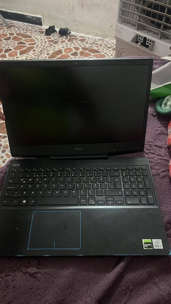 سلام عليكم لابتوب للبيع السعر 200   بس هاي المشكله. ماكو صوره  واتساب
***********

المعالج: Intel Core i7 — الجيل العاشر (10th Gen)

الرام: 16GB

كرت الشاشة: NVIDIA GeForce GTX 1650
