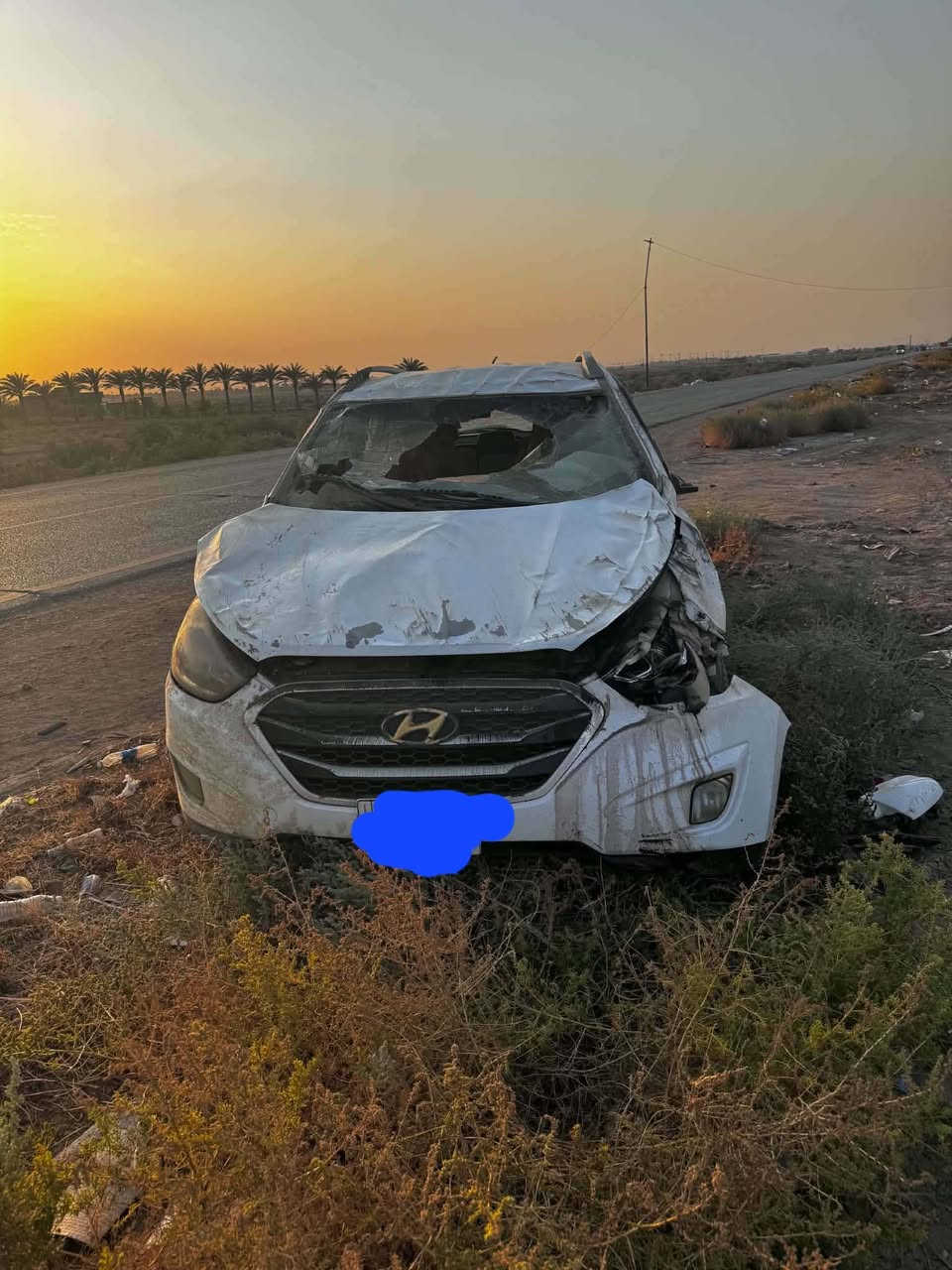 واتساب *********** 
🚗 هيونداي توسان موديل 2015 للبيع
السيارة متعرضة لحادث كما موضح بالصور،
