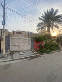 للبيع دار ملك صرف ٢٠٠م خلف البنزين خانه الجديد ومدرسةصناعه الجديده  يع...