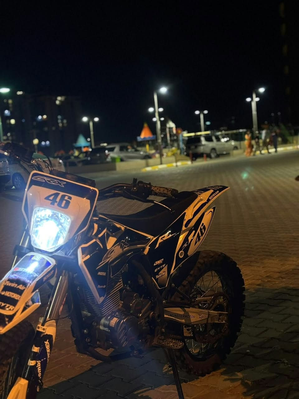 Crx42 • ٢٠٢٥ • واتساب