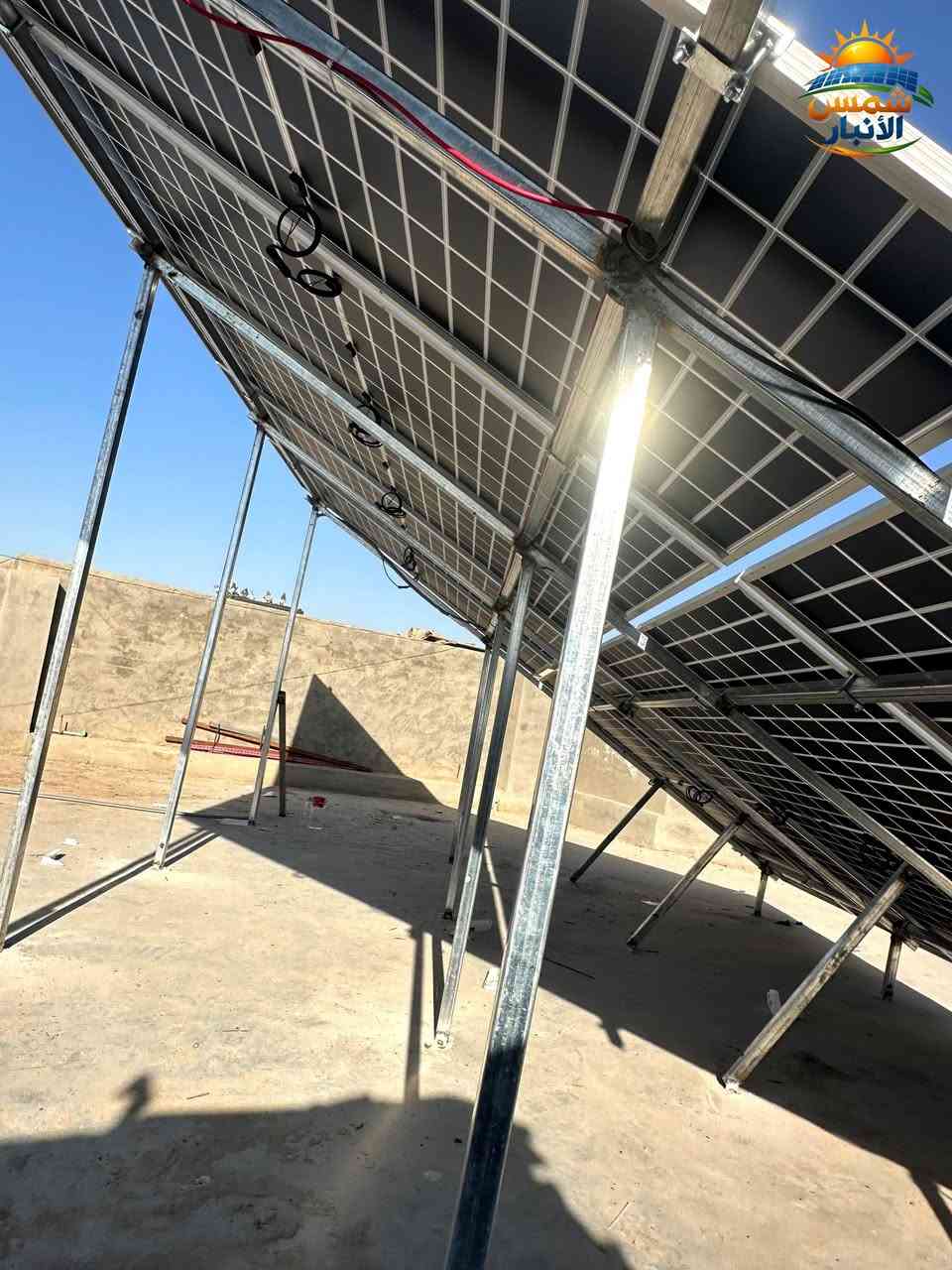🚀حرب الطاقة: المولدات أم الطاقة الشمسية؟ الأرقام تفصل القرار

​تعبت من المصاريف اليومية وانقطاع الكهرباء؟ المعركة انتهت لصالح الذكاء البيئي والاقتصادي.

إليك مقارنة بالأرقام تكشف لك لماذا تحول الاستثمار إلى الطاقة الشمسية هو الخيار الأذكى لمستقبلك:
✅️​1. التكلفة التشغيلية (وداعاً للنزيف اليومي)
​المولدات التقليدية: مصروف يومي لا ينتهي، محكوم بارتفاع أسعار الوقود المستمر وأجور الصيانة الدورية.
​الطاقة الشمسية: مصدر مجاني تماماً؛ فالشمس تشرق بلا فاتورة، وتبدأ بالاستفادة الكاملة فور الانتهاء من التركيب.
✅️​2. المعادلة المالية (الاستثمار الذكي مقابل الأموال الضائعة)
​المولدات التقليدية: مجرد "فاتورة مفتوحة" بلا أي عائد استثماري، تبتلع جزءاً كبيراً من ميزانيتك سنة بعد سنة.
​الطاقة الشمسية: استثمار حقيقي يسترد كامل تكلفة تركيبه خلال فترة تتراوح بين 1 إلى 3 سنوات فقط، ليبدأ بعدها بتحقيق توفير صافٍ لسنوات طويلة.
✅️​3. الاعتمادية والعمر الافتراضي (استدامة بلا انقطاع)
​المولدات التقليدية: أجهزة ميكانيكية معقدة تتعرض للأعطال المتكررة، وعمرها الافتراضي قصير، مما يحتم استبدالها كل بضع سنوات.
​الطاقة الشمسية: تكنولوجيا متقدمة وثابتة تعمل بكفاءة عالية لعقود طويلة، مع ضمان حقيقي للألواح يصل إلى 25 سنة.
✅️​4. جودة الحياة والراحة النفسية (طاقة بلا ضجيج)
​المولدات التقليدية: ضوضاء مزعجة، أدخنة سامة ومضرّة بالبيئة، وقلق دائم من نفاد الوقود أو توقف المحرك فجأة.

✴️​الطاقة الشمسية: هدوء تام، طاقة نظيفة وصديقة للبيئة بنسبة 100%، واستقرار موثوق بفضل منظومة البطاريات الذكية.

​متوفر الآن (نقد وأقساط) لتناسب جميع الميزانيات! قل وداعاً لمصاريف المولدات الثقيلة، وانتقل إلى الطاقة النظيفة والمستدامة.
​للإستفسار والتواصل معنا:
​📍 العنوان: الفلوجة - تقاطع العباسي
​📞 أرقام الهواتف:
📳​***********
📳​***********

​🎯 اتصل بنا الآن ودع فريقنا الفني يختار لك النظام الأنسب لاحتياجاتك!
@أبرز المعجبين #الطاقة_الشمسية #شمس_الأنبار #الطاقة_النظيفة #الطاقة_البديلة #توفير_الكهرباء #منظومات_طاقة_شمسية #الفلوجة #الأنبار #أقساط_طاقة_شمسية #استثمار_ذكي #مولدات_كهربائية #طاقة_متجددة

