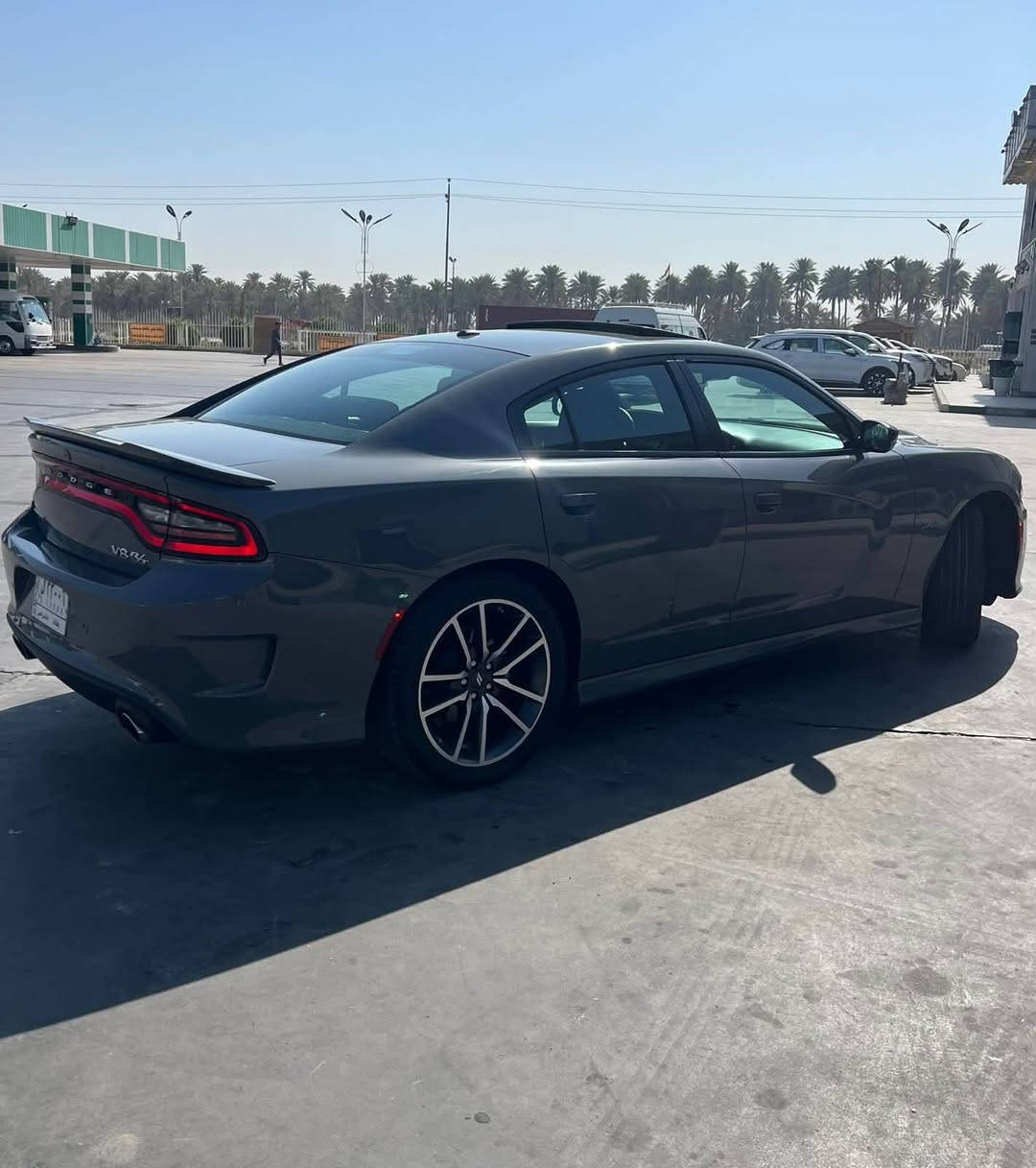 السلام عليكم
للبيع 
جارجر 2023 النداء الاخير R/T max 
خليجي وكالة هارلم 
فوول مواصفات واحد ع واحد 
مكفولة كفالة عامة السيارة زيرو ع ايدي ماخذها تجي تشوفها بعينك و تحكم 
فول فتحة تحكمات ستيرن كشنات كهربائية تدفىة تبريد كلشي جديد السياره بالنايلون 
ماشية 35 الف كيلو 
مكينة 5700   V8    السيارة ع حالة الوكالة 
مكاني لامين 
للاستفسار اكثر : رقم التلفون ***********
السعر :36  الف       و بي مجال

نص مكتوب في الصور:
- لنجف