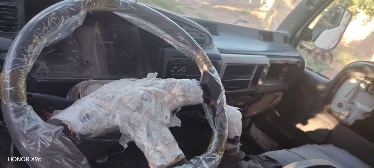 سلام عليكم للبيع كيه سامسونك سياره حبل بس بيها حصت كاز سياره بيها خيط بخار الاستفسار علاه الرقم ***********
