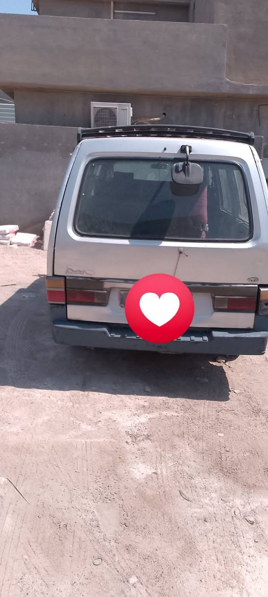 كيا بستة • نضيفة • ١٩٩٤