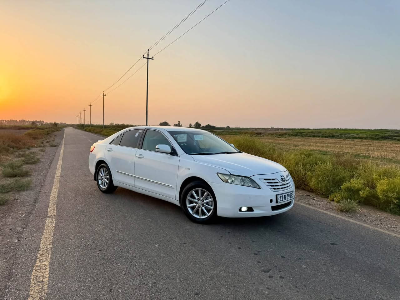 السلام عليكم 
سياره كامريCAMRY. للبيع 
موديل 2008 خليجي
فئة GLx
مواصفات السياره فول عده الفتحه
وصاج 
اناره ترحيب داخليه
كشن كهرباء
تحكم ستيرن
برده خلفيه كهرباء
رقم بغداد ()ب اسمي شخصيآ تحويل مباشر هزه جديده ورقم دولي 
مكينه2400 اربعه سلندر خير من الله 
كير خير من الله  
تخم تاير جديد
تخم ويل جديد
تبريد قطعتين ثلج 
حداديه جديده
منضومة لايت زينون اصلي شرط نهار
السياره عليها ادامه كامله من كلشي باتري ومنضومة بانزين يعني جاهزه من هاي الامور ومتصرف عليها ربع
السياره اقره التفاصيل واتصل وبيك خير وتدلل
السياره استخدام شخصي 
المكان واسط 
السعر98وبيها بسيط
للاتصال***********
