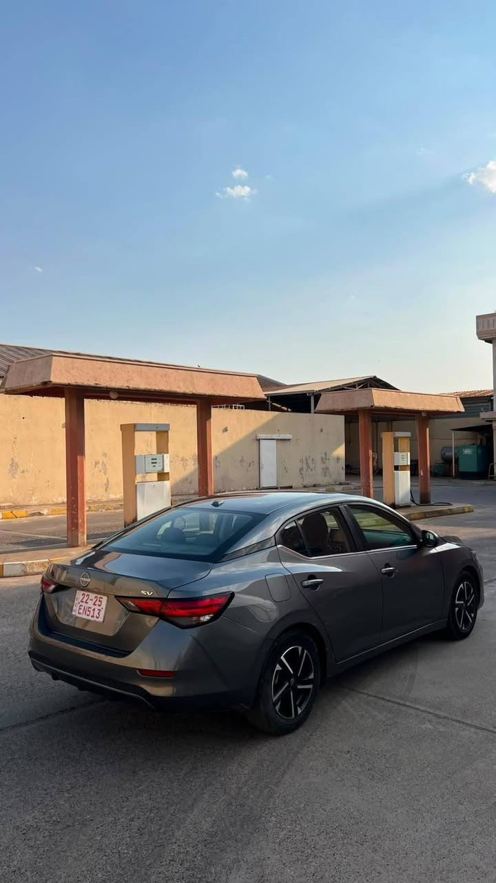 nissan sentra sv ***********
مؤديل 2024
مواصفات SV
(به سمه ، شاشه گه وره ، گيج الكترؤنى، ٥ رادار . ختي جاده  ، لايت ، ويل كرؤم)3 بارجه صبوغ بيش كه بس بي ئرباگ بشتي جمبه جي هه يه   هه موو شتكى به شه رت كيروو مكينه تبريد به شرت به رد بلادي *********** كاتي ٢ مانكوو نيوي ماوه أربيل, العراق
