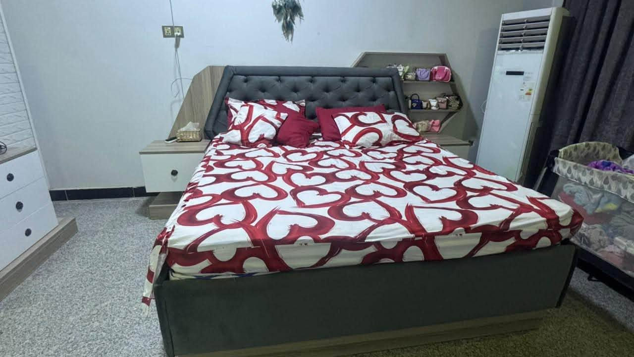 غرفة نوم • حالة جيدة • مستعجل