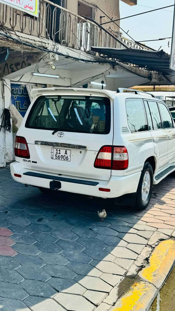 لاندكروز • ٢٠٠٧ • رقم بغداد