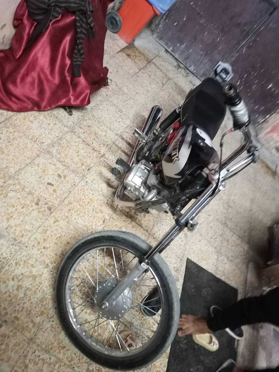 دراجه للبيع اوراق اصولي برغي ماعيزه 700وبيه مجال وهاذ رقمي مامتواجد على فيس ***********

