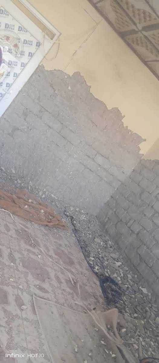 السلام عليكم يوجد كادر عمل تعديل بيوت فرش حجر تصعيد رمل واسمنت سيراميك تعديل حدائق تعديل تكعيبات لبخ تكعيبات تكسير صبه تعديل بيوت حفر ابيار دائريه وبناء تعديل تكعيبات تقشيط حائط اسمنت وجص درز مال بيوت تنظيف بيوت من الحشيش ****************************
