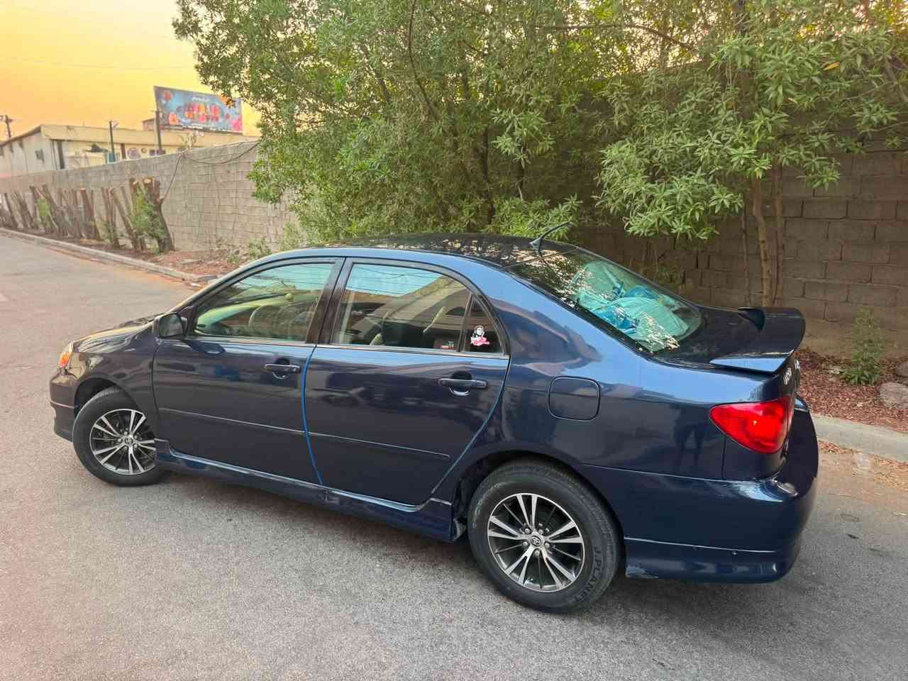 رجاء اقرة تفاصيل كاملة واتصل علية
كورلا نحلة 2008  (S
وارد أمريكي حادثهة باب وجاملغ بدون دواخل مصبوغة عام للجمالية اني صبغتهة اول صبغة وسيارة جانيهة اني صار ٣ سنين عندي سيارة بجيس وكلش نظيفة ومحافظ عليهة 
مكينتهة 1800 مكفولة كفالة عامة
 گير مكفول
 تبريدهة ثلج منظومة كلهة جديدة  
مسويلهة ادامة كاملة
 صدرهة كلة جديد امامي وخلفي 
 تخم تاير جديد توني شادة 
لايتات زنون 
باتري جديد 
داخلة اسود بلاي 
شاشة داخلية + كامرة خلفية هم شديتهن 
سنوية بأسمي وتحويل مباشر 
سيارة جاهزة وكلش نظيفة الف متصرف عليهة 
وكلشي بسعرة اخوان اكو عتيكات ب٦٠ واكو النظيف غالي 
السيارة معروضة ب ٨٦ ورقة وبيهة مجال جدا. بسيط 
مكاني بغداد حي الاعلام 
***********
