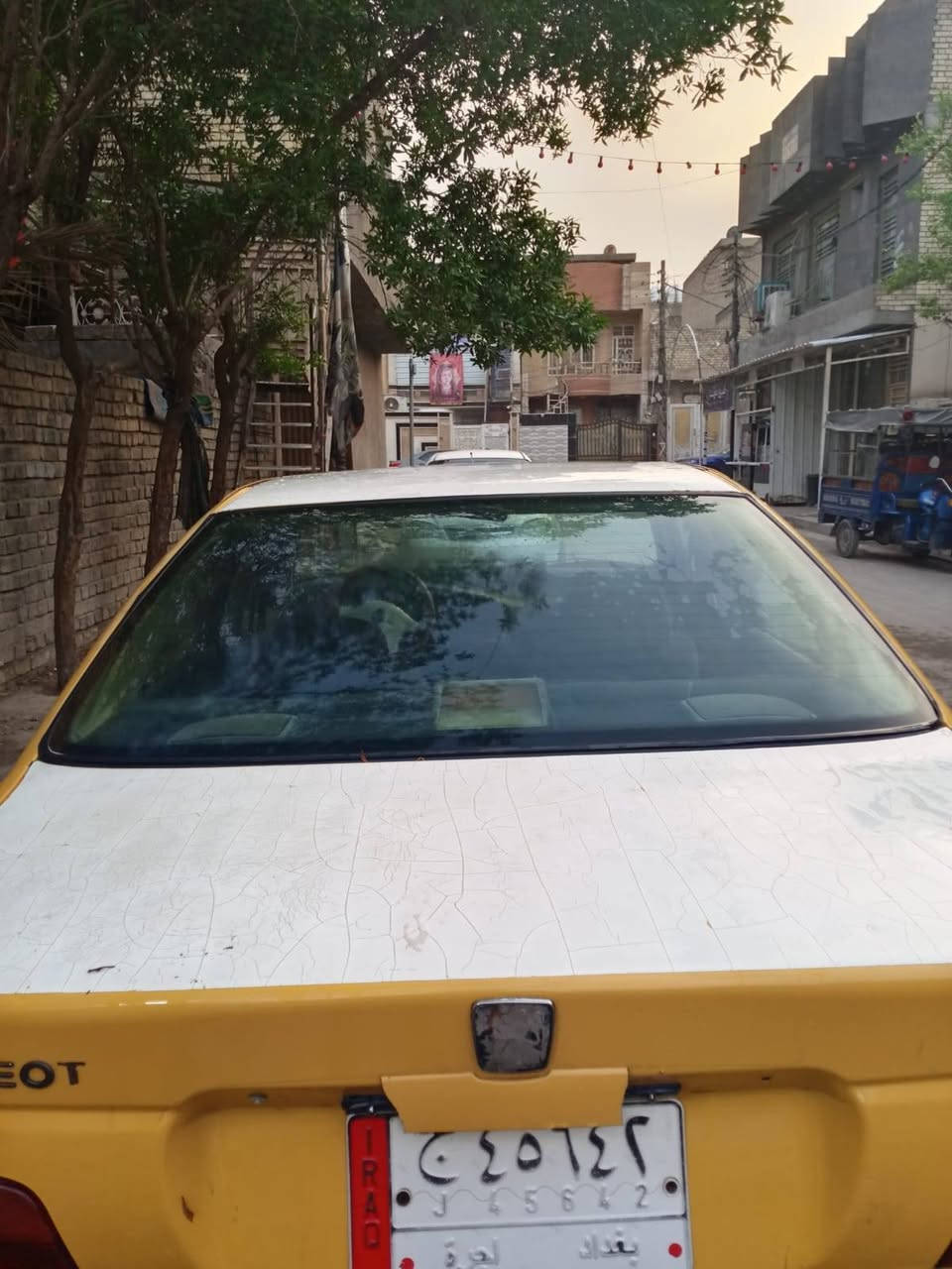 بيجو 405 • بغداد البلديات • عليها مجال