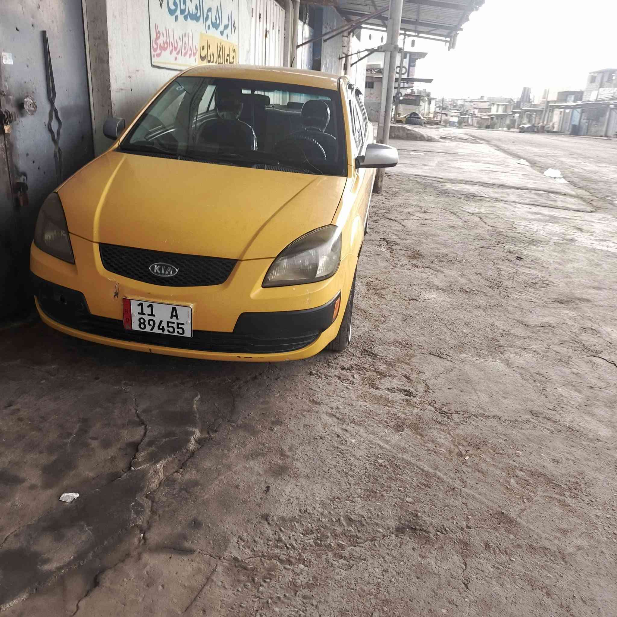 سلام عليكم سياره للبيع كيه ريو موديل 9رقم جديد محرك وكير شرط طخم جديد باتري جديد داخل جديد السعر 90 وبيها مجال مكان السياره موصل حي التنك رقم ***********خابر ودلل
