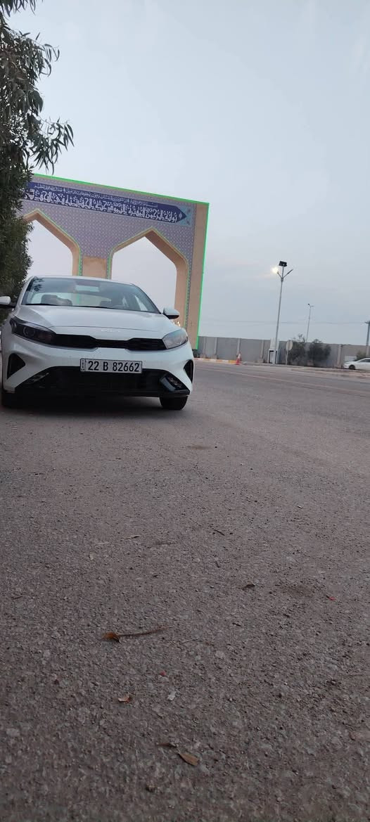 سيراتوو موديل 23خليجي مواصفات نص فول قطعتين تبريد داخل لونين تحكم ستيرن لد امامي مكنيه 1600كير ومحرك كفاله تخم تاير حداديه امامي خلفي 100
تبريد كفاله شرط ثلج السياره بيها قطعتين صبغ جاملق امامي وباب  وتعديل شرط بدون فتح وبدون دواخل والسونار موجود بالمنشور مكانها واسط قضاء الصويره غير متواجد على الخاص ***********
