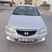 نيسان • ٢٠١٠ • بدون بوية