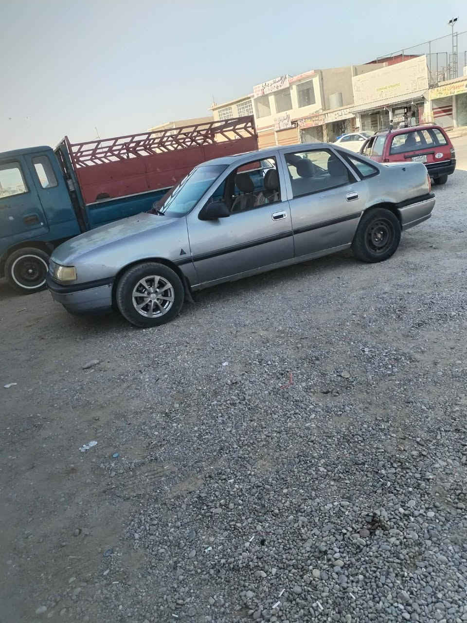 اوبل فگترا محرك شرط گير شرط بيها طخة من ورى شرط التحويل السعر 26 وبيها مجال مكلف بالنشر رقم صاحب السيارة 
‏‪***********‬‏
