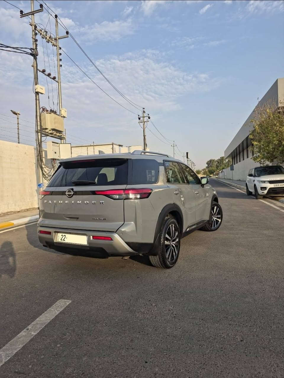 نيسان باثفاندر 2023 بلاتنیوم فوول رقم اربيل ب اسمي
داخل مشمي 
كراسي هيتر+تبريد
كراسي خلفي كهرباي +هيتر
تبريد مركزي
سماعات بووس
داخل كل ليد 
خارجي ليد 
ترايش بوب نيكل 
يداد بصمة 
مرياية رادارا +هيتر+شفت
بانوراما
صندوق شفت 
ستار ستوب 
اوتو هولد 
كيج دشبول دجيتل
امامي و خلفي بدو حادث بدون دواخل 
حادث بيهة ماكان صبغ ابيع عام كلشي بشرت 
ايرباك صفعتين و كرسي سايق طاك باقي صليم رجع ايرباك   ماشي 50الف فقت
سعر 194$بيهة مجال بسيت
***********
***********

5N1DR3DG7PC200653
