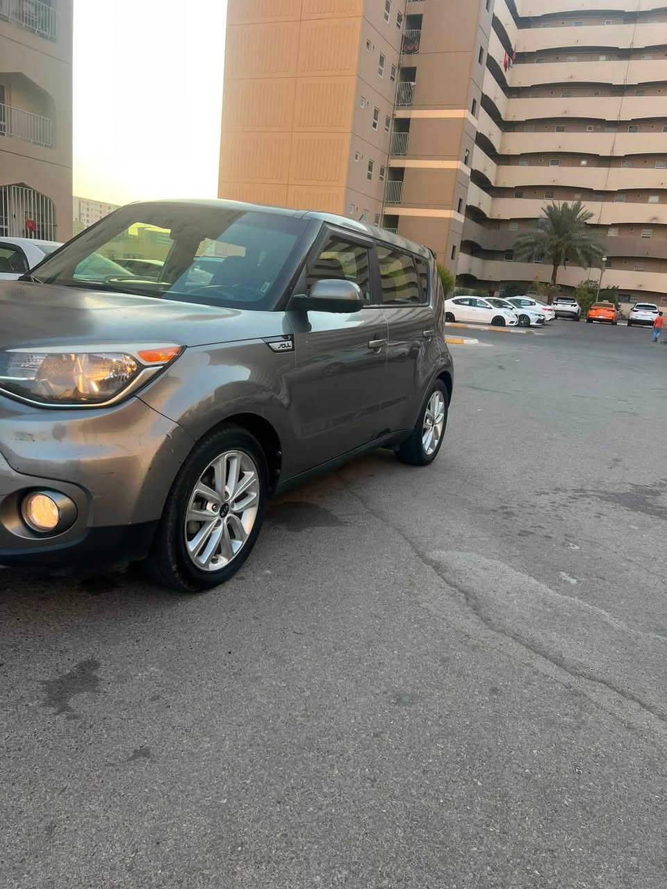 صول موديل 2018بغداد وارد أمريكي السعر 115$ورقه وبهة مجال السيارة اني مسورده من امريكة وعلى أيدي وكله ايبل واحد ***********
