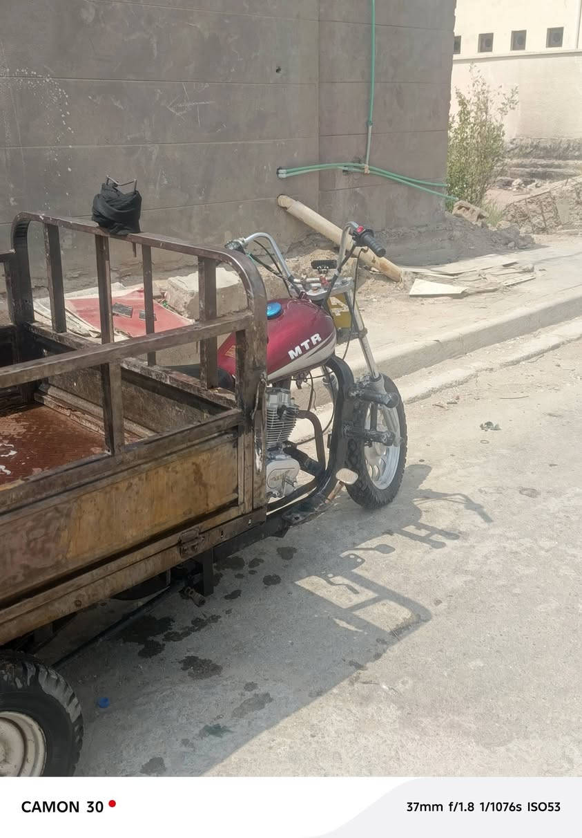 سلام عليكم ستوته MTR  اوراق مكفوله من كلشي مكينه نضيفه بدي كلش نضيف ولونها بل ارواق اسود كهربائيات كلها شغاله سعرها واحد و 100 بيها مجال حك الجيه سعر 1100مكاني بصره دير نشوه واتساب فقط ***********
