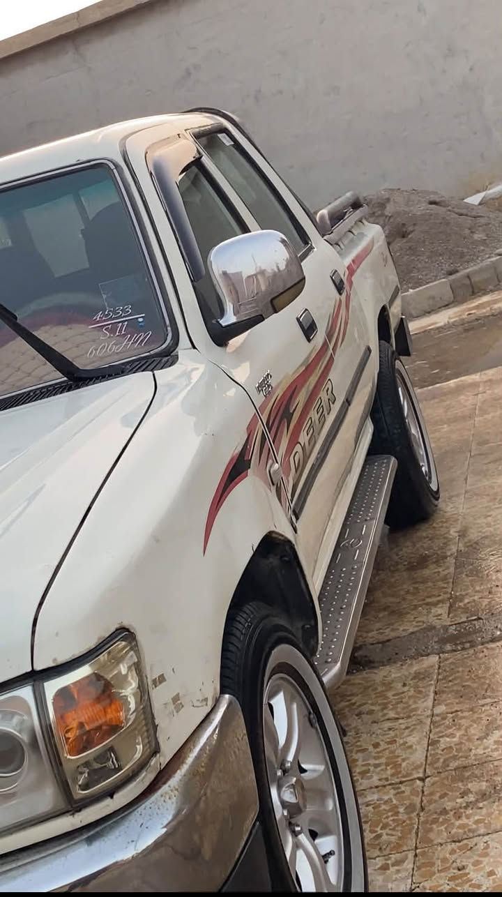 سيارة • للبيع • اتصل