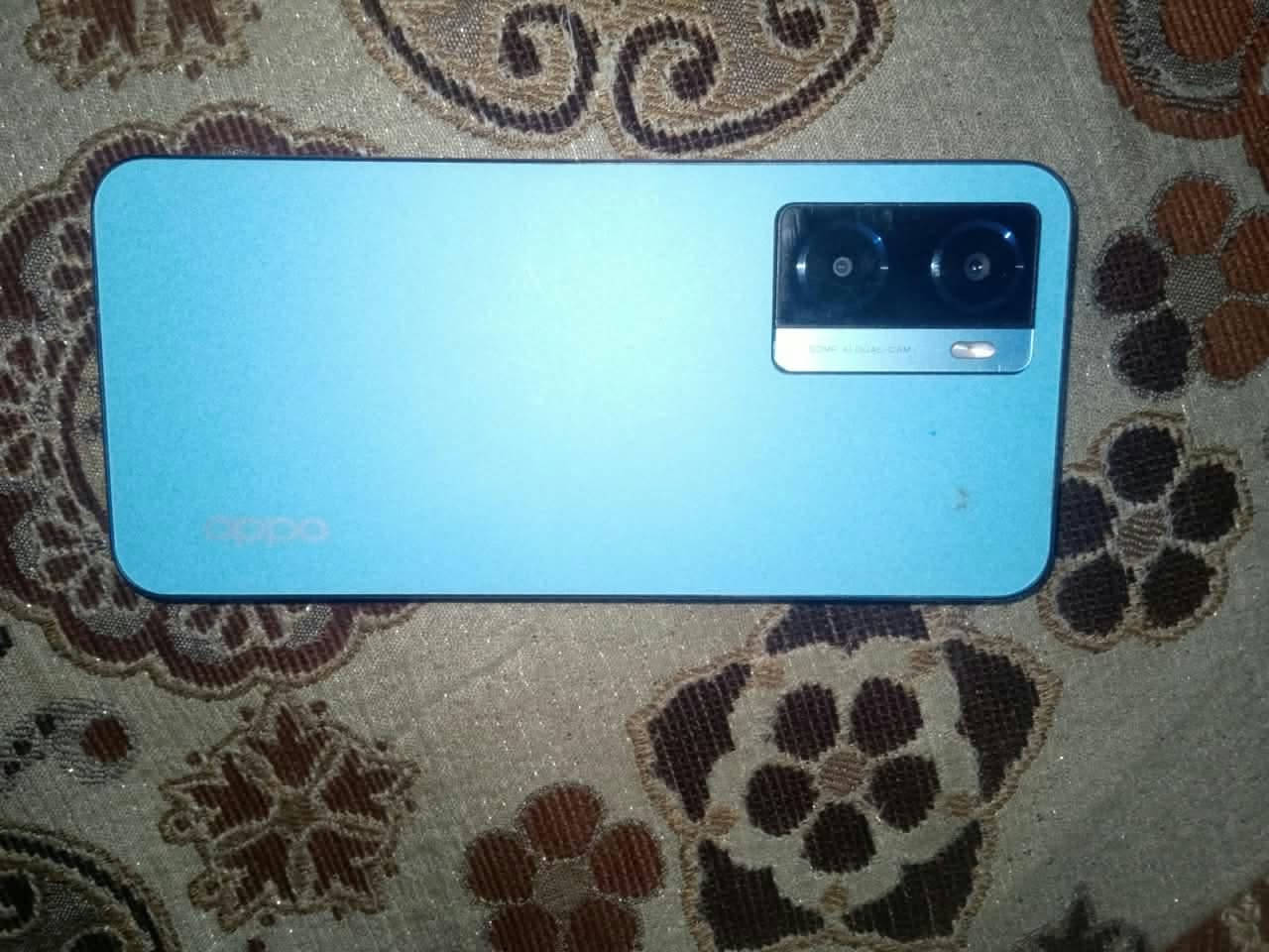 أوبو A77 • ١٢٨ • بصمة جانبية