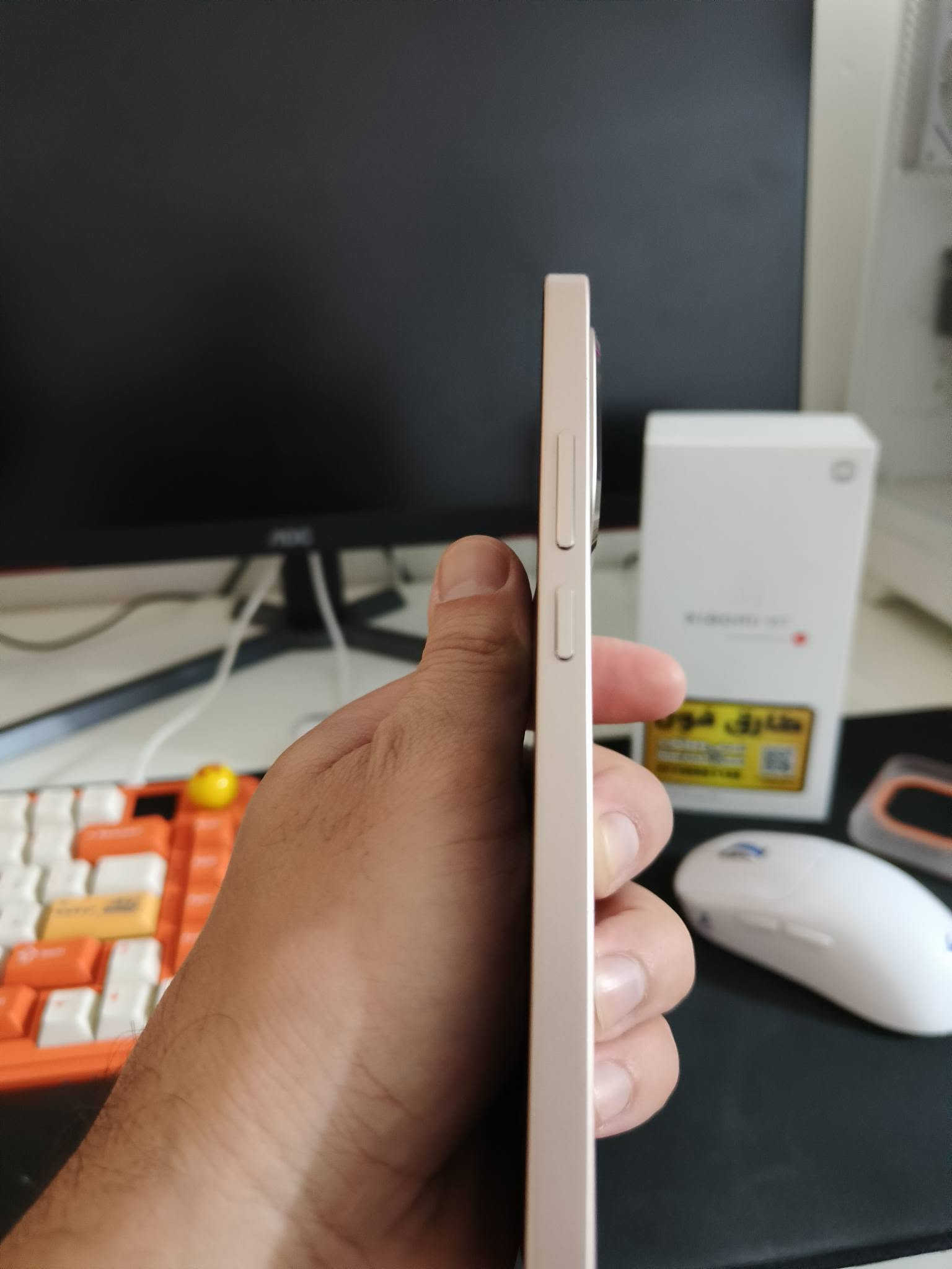 مساء الخير 💚🧡♥️

للبيع فقط بدون مراوس السعر قفل نهائي دينار ما ينزل
Xiaomi 15T 512gb شمباني

شاومي 15T تي فقط نظافة 100% يلمع الجهاز كامل ملحقاته كفرين ويا ذرة شخط مابي السعر نهائي لحد يعاملني 550 الف دينار ما ينزل مكاني بغداد الحرية متوفر توصيل ***********
