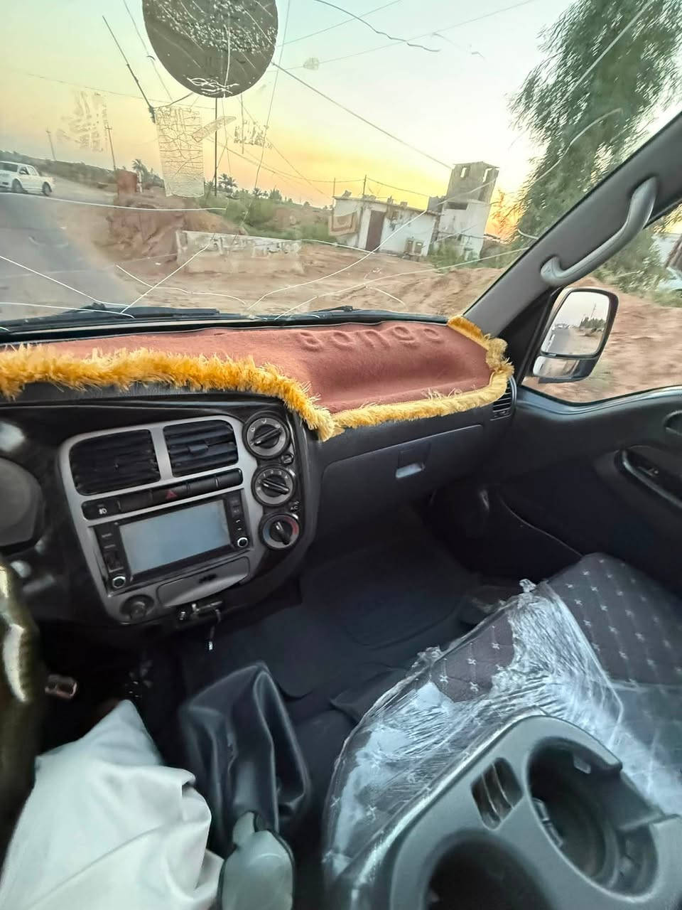 السلام عليكم كيا حمل ٢٠١٢ مكفوله السياره بدون صبغ بدون بارد السياره مدوشمه تخم تاير جديد مابيه اي نقص مكان السياره ديالى الخالص السعر ٩٥$
***********
