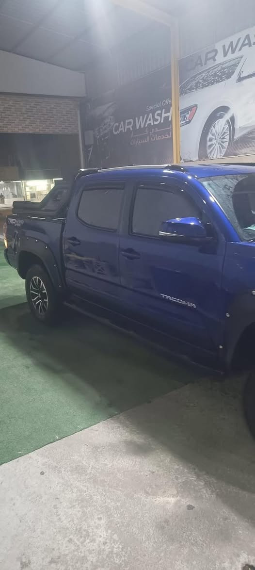 تم، هاي الكليشة النهائية مع رقمك جاهزة للنشر:
---
*للبيع 🔥 TOYOTA TACOMA TRD 🔥*

💙 لون مميز ازرق بحري - سيارة معرض

*التفاصيل:*
- النوع: تاكوما TRD Sport
- الرقم: اربيل 22 H 27654
- الحالة: جديدة - بدون صبغ - بدون حادث
- المواصفات: فول مواصفات - بصمة - شاشة - كامرة - LED

*السعر: 3 دفاتر و 10 اوراق وبي مجال للشراي*

📍 المكان: صلاح الدين / تكريت 
📞 *للاتصال: ************
📞 9647714029942+

السيارة موجودة وتكدر تجي تشوفها بأي وقت

نص مكتوب في الصور:
- للبيع TOYOTA TACOMA المكان: صلاح الدين - تكريت السعر: 3 دفاتر و 10 ورقات رقم اربيل جاهز للمعاينة | حالة ممتازة | وارد أمريكي معرض الوادي ثقة وأمان تواصل الآن