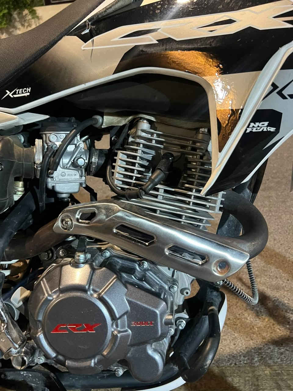 crx جبلي • ٣٠٠ • ماشي ٢٠٠٠