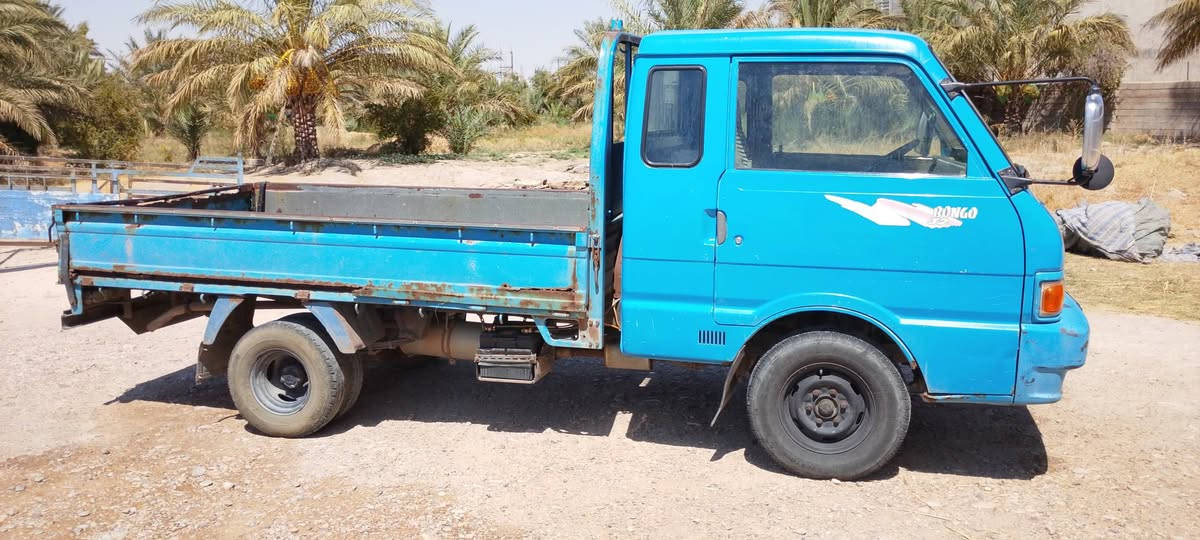 السلام عليكم كيه 95 كير محرك شاصي كله فول ومكفول 
سياره بسمي تحويل ثاني يوم رقمها ديالى بس صفاحيات 
تعبانه هيه بس حصيرته تسواله سياره والله باتري تايرات جدد 
السعر 80 
مكاني ديالى 
رقمي ***********
