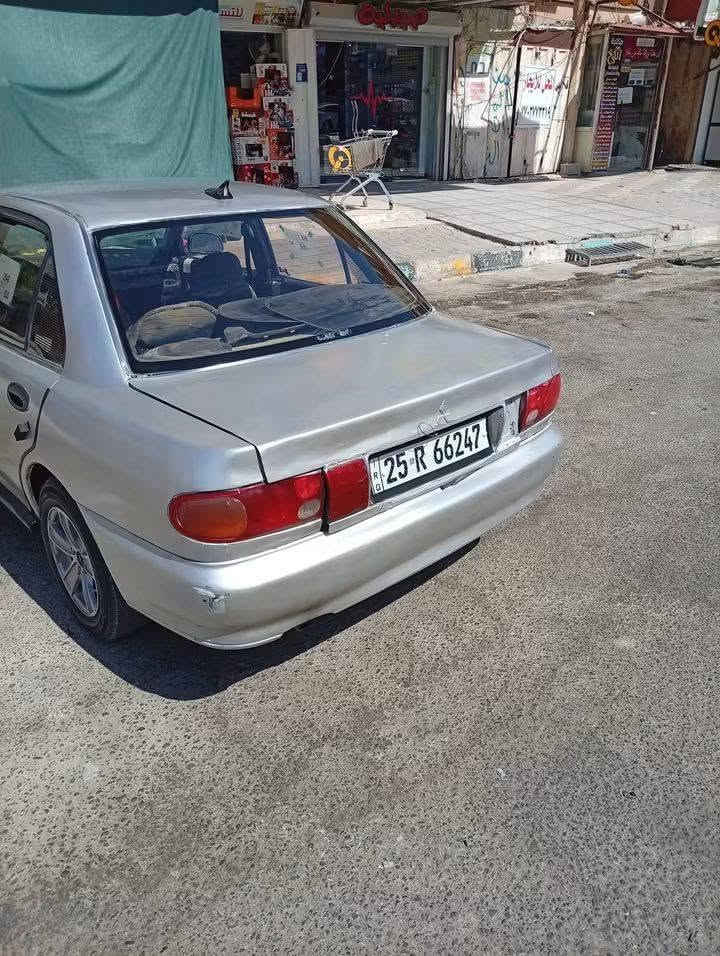 السلام عليكم
متسيوبوشي لانسر موديل 1992 محدثة 1994 مشروع وطني  كير شرط محرك شرط وشرط التحويل تبريد مابيها نظام كابريتر جدا جدا جدا اقتصادية بصرف البانزين سنوية عظم لل2031 هزة شهر 4 جاهزة من كلشي السيارة بس تنگر سلف وتمشي تشتري حياك بدون تعليقات مالها داعي ومواعدات كذب 28 وبيها مجال عنوانها صلاح الدين تكريت 
للأستفسار ***********

