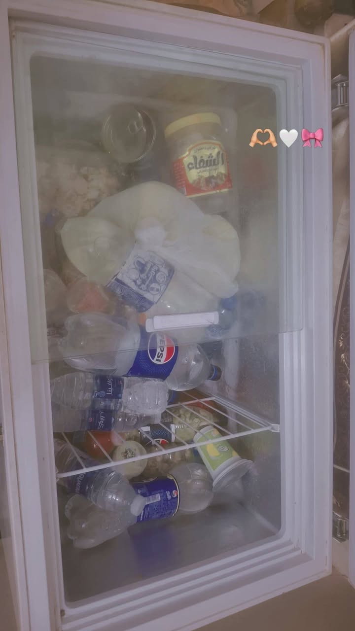 مجمده للبيع مكان الضباط ا.   ستفسار    ***********.   ***********
